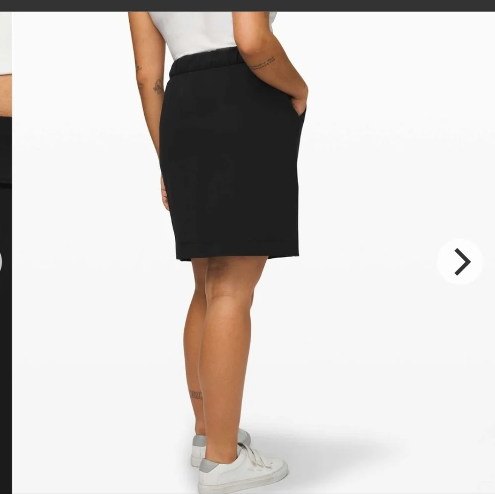 Lululemon athletica Noir Skirt Black Tie-Waist Mini